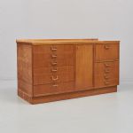 1253 3313 Sideboard